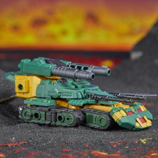 Transformers Legacy United Doom ‘n Destruction Collection - Image 4